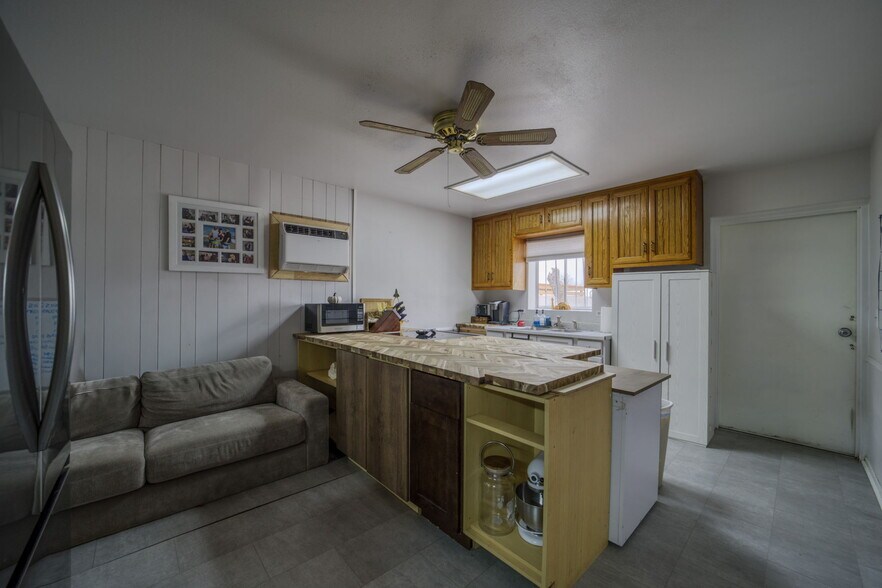 More Photos Of 5201 S Highway 95, Fort Mohave Storefront Retail Office For Sale