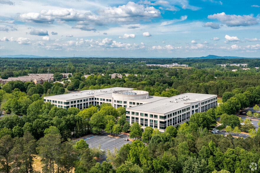 More Photos Of 13560 Morris Rd, Alpharetta Office For Lease
