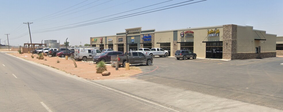 More Photos Of 1800 S CR 1105, Midland Unknown For Lease