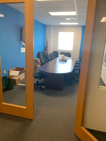 More Photos Of 701 S Howard Ave, Tampa Storefront Retail Office For Lease