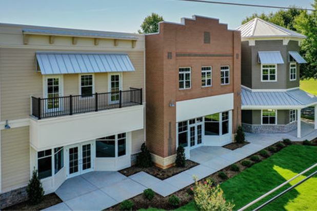 More Photos Of 18644 W Catawba Ave, Cornelius Storefront Retail Office For Lease