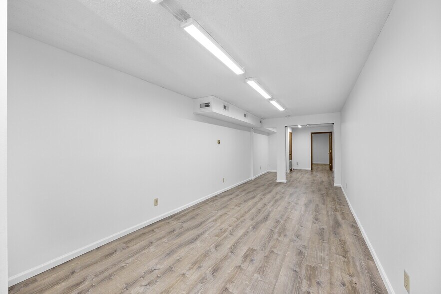 More Photos Of 207-209 S 2nd St, Festus Storefront Retail Residential For Lease