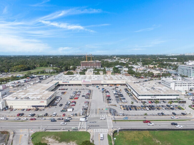 Primary Photo Of 561 NE 79th St, Miami Unknown For Lease