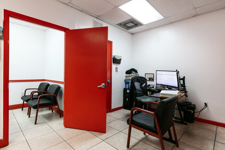 More Photos Of 9700 NW 79th Ave, Miami Office For Lease