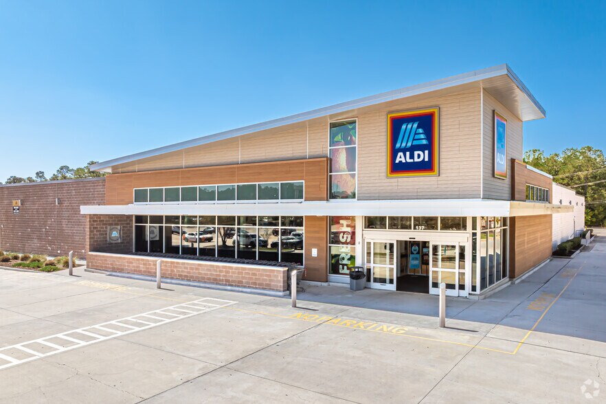 More Photos Of 137 Northshore Blvd, Slidell Freestanding For Lease