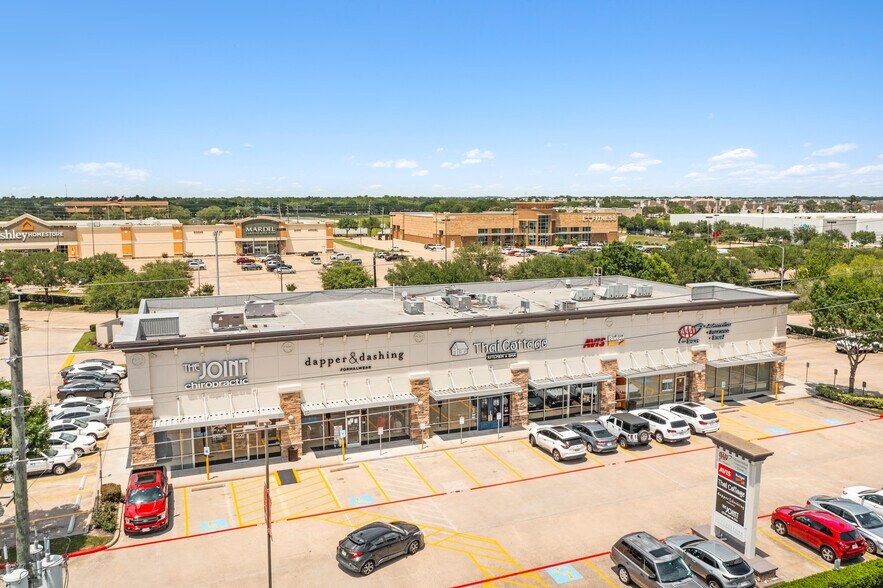 More Photos Of 19610-19740 Katy Fwy, Houston Unknown For Lease