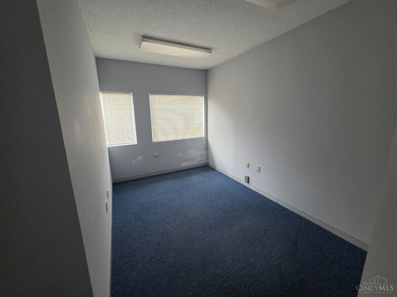 More Photos Of 779 Reynard Ave, Cincinnati Medical For Sale