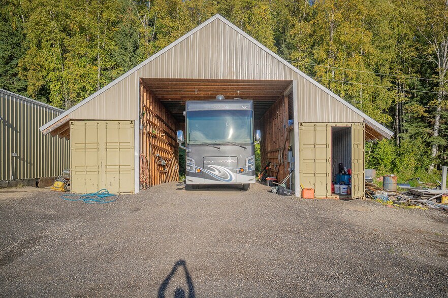 More Photos Of 455 Division St, Fairbanks Specialty For Sale