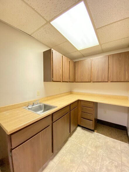 More Photos Of 3578 Brodhead Rd, Monaca Unknown For Lease