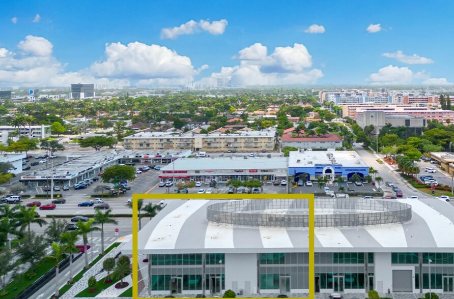 More Photos Of 1006 Hallandale Beach Blvd, Hallandale Beach Restaurant For Sale