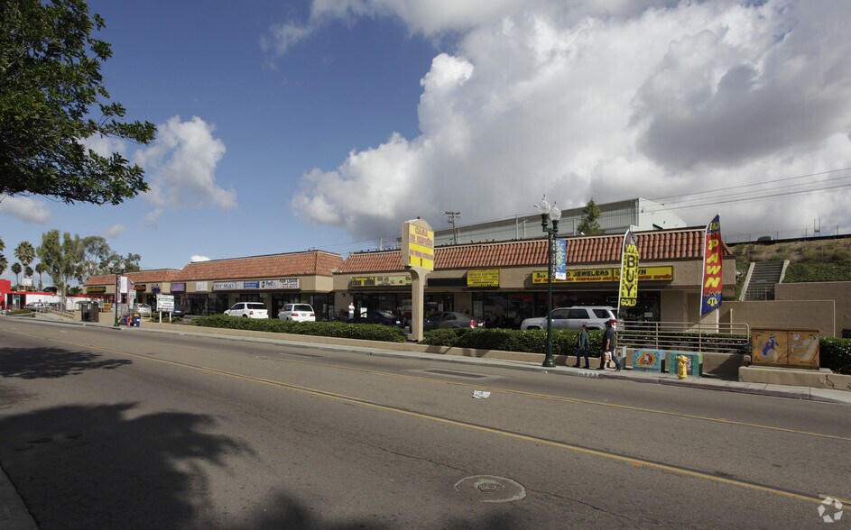 More Photos Of 501 E San Ysidro Blvd, San Ysidro Unknown For Lease