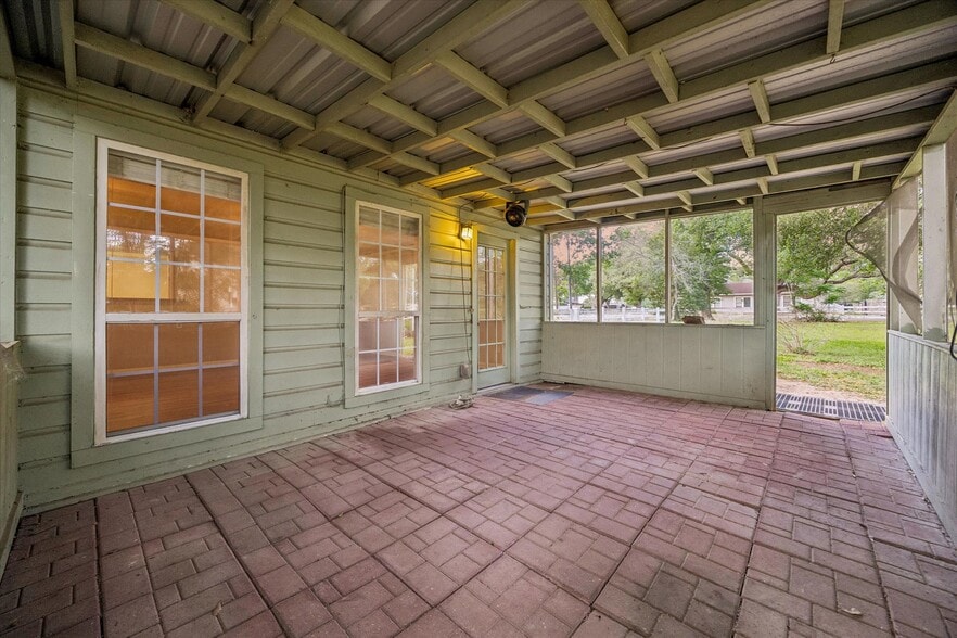 More Photos Of 30315 2nd St., Fulshear Land For Sale