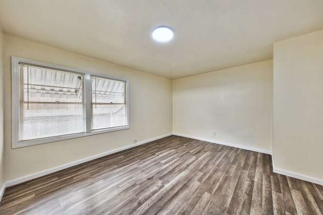 More Photos Of 1515 N Carson St, Carson City Hotel For Sale