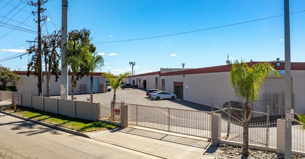 Primary Photo Of 1400-1430 Arrow Hwy, Irwindale Warehouse For Lease