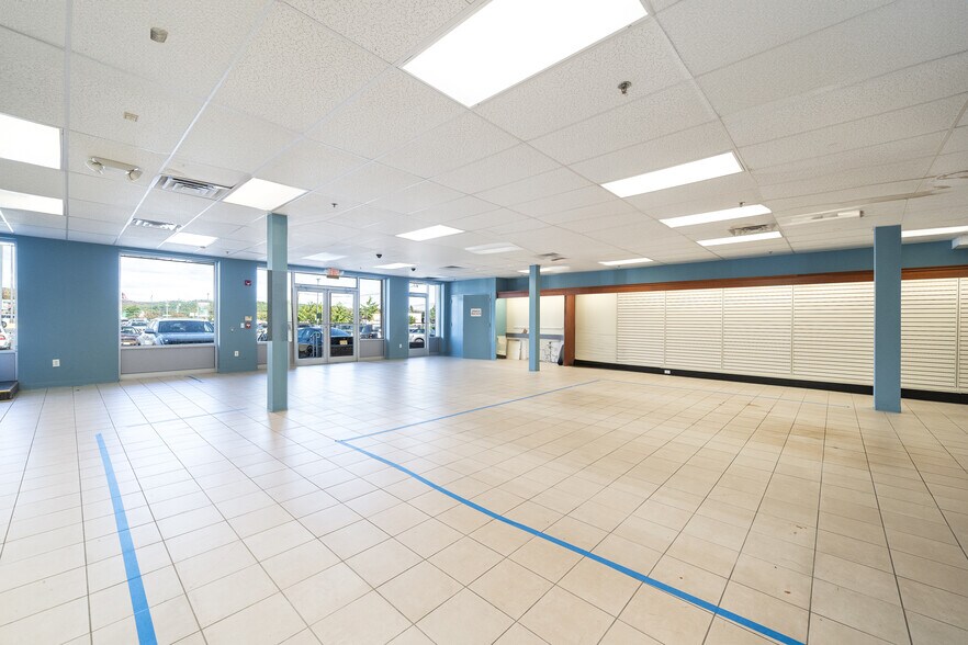 More Photos Of 1481 State Route 23, Butler Storefront For Lease