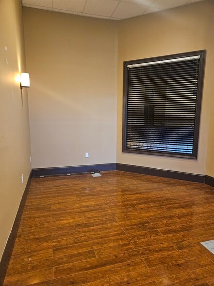 More Photos Of 401-415 Rt 539, Cream Ridge Storefront Retail Office For Lease