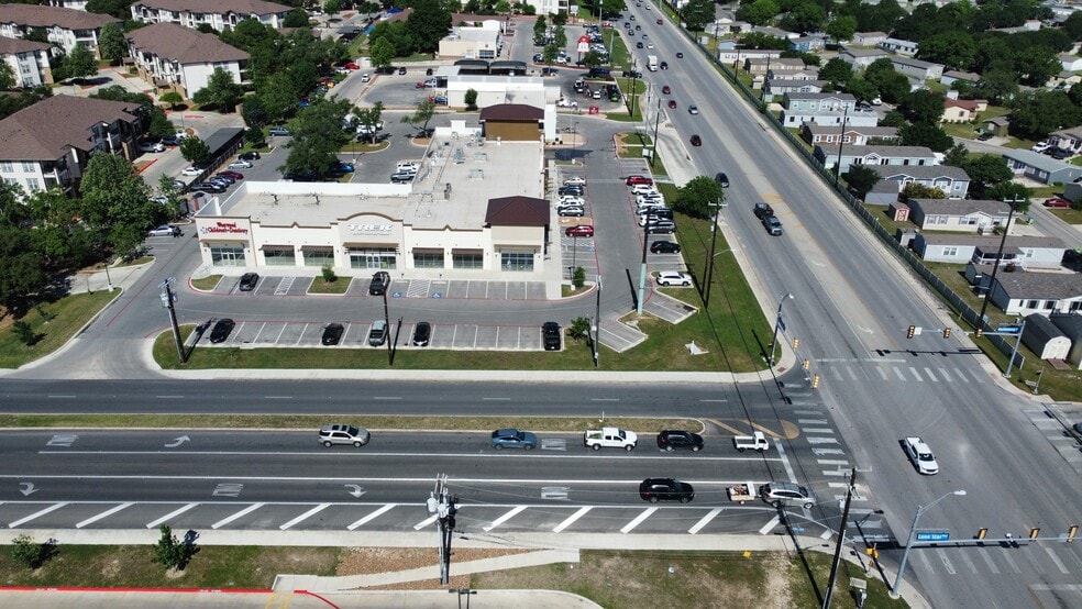 More Photos Of 11310 Culebra Rd, San Antonio General Retail For Lease