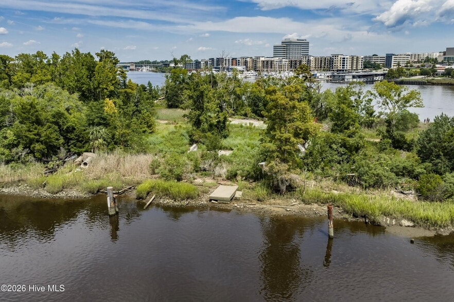 More Photos Of 1100 Point Harbor Rd, Wilmington Land For Sale