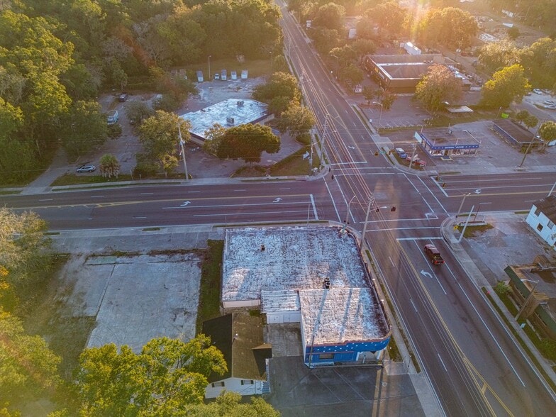 More Photos Of 2301 NW 6th St, Gainesville Freestanding For Sale