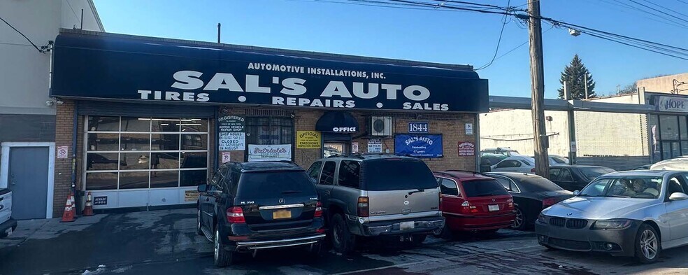 More Photos Of 1844 Utica Ave, Brooklyn Auto Repair For Sale