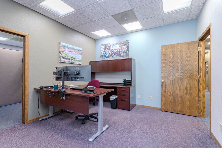 More Photos Of 3205 Terrace Ct, Wausau Office For Sale