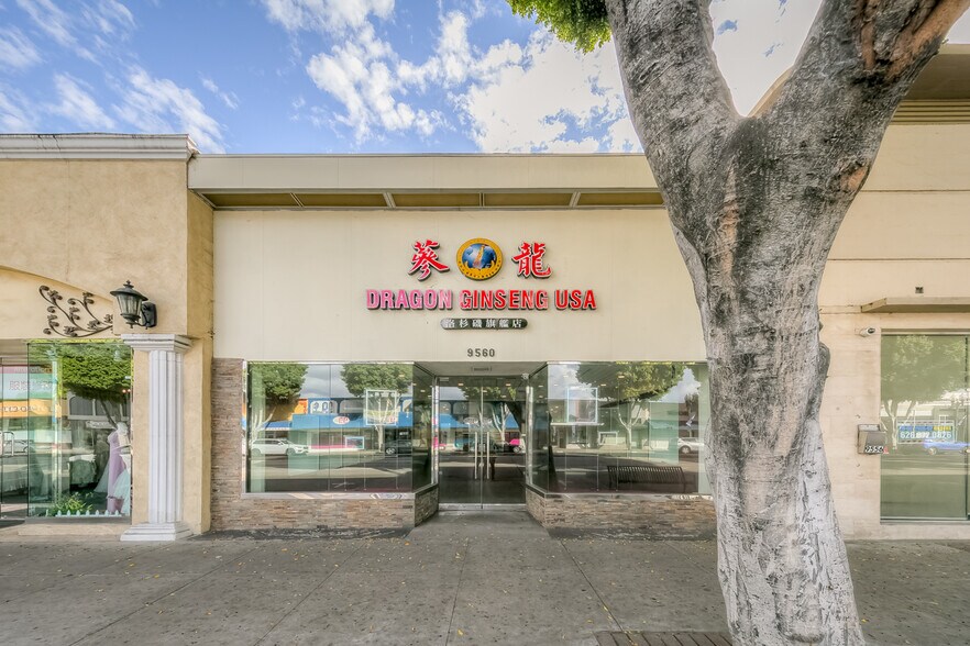 Primary Photo Of 9560 Las Tunas Dr, Temple City General Retail For Lease
