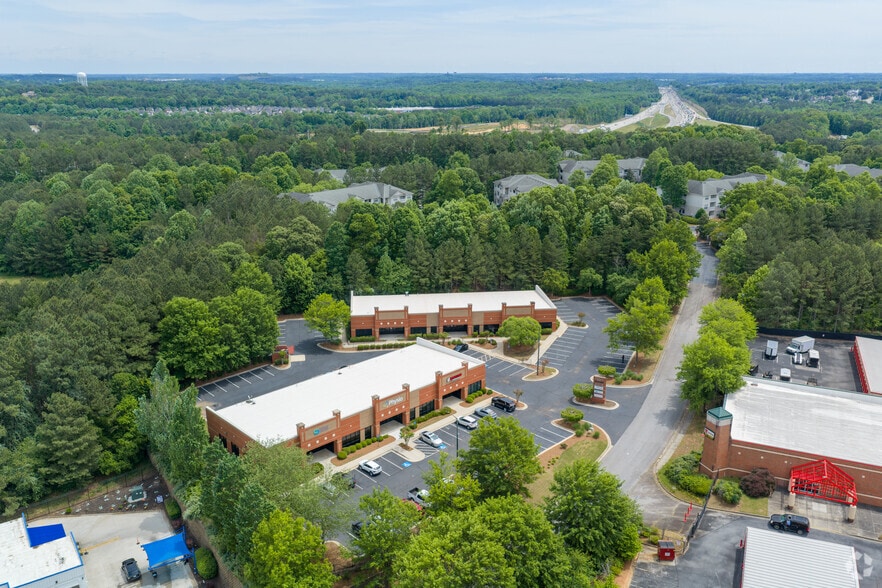 More Photos Of 9000 Peridot Pky, Stockbridge Unknown For Lease