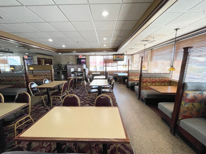 More Photos Of 1147 W Chester Pike, West Chester Restaurant For Sale
