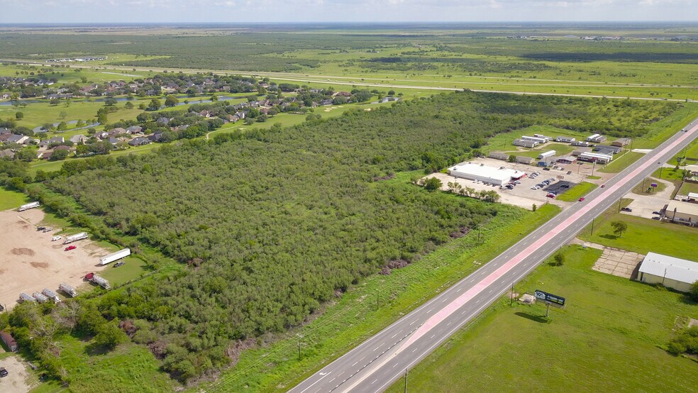 More Photos Of NWC of Loop 463 & Houston hwy, Victoria Land For Sale