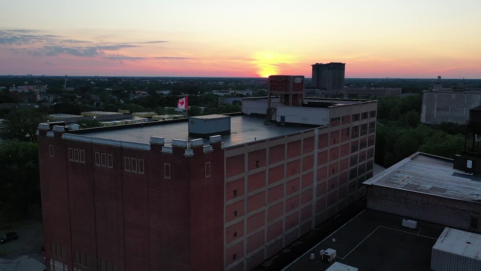 Primary Photo Of 2030 Howard St, Detroit Industrial For Sale