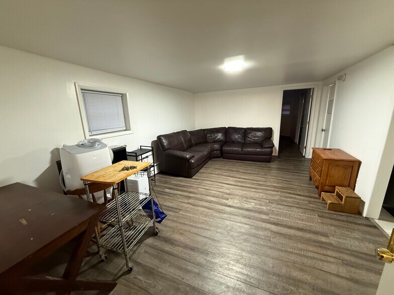 More Photos Of 3100 N LeClaire Ave, Chicago Apartments For Sale