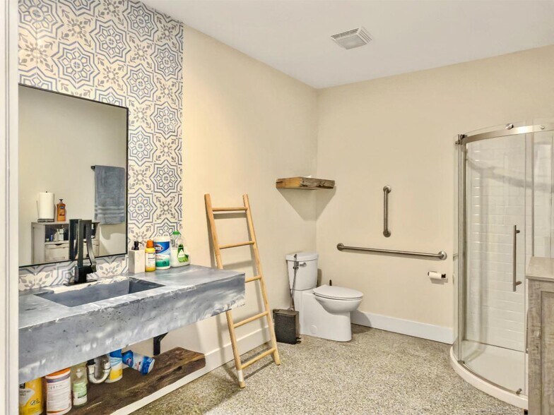 More Photos Of 668 Marina Dr, Charleston Medical For Sale