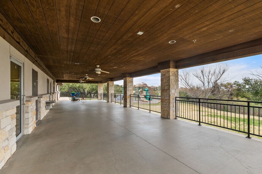 More Photos Of 601 Ranch Road 620 S, Lakeway Office For Sale