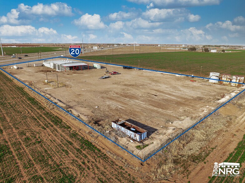 More Photos Of 3334 S Service Rd, Stanton Warehouse For Sale