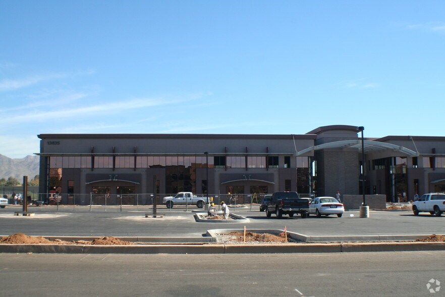 More Photos Of 13835 N Northsight Blvd, Scottsdale Office For Sale