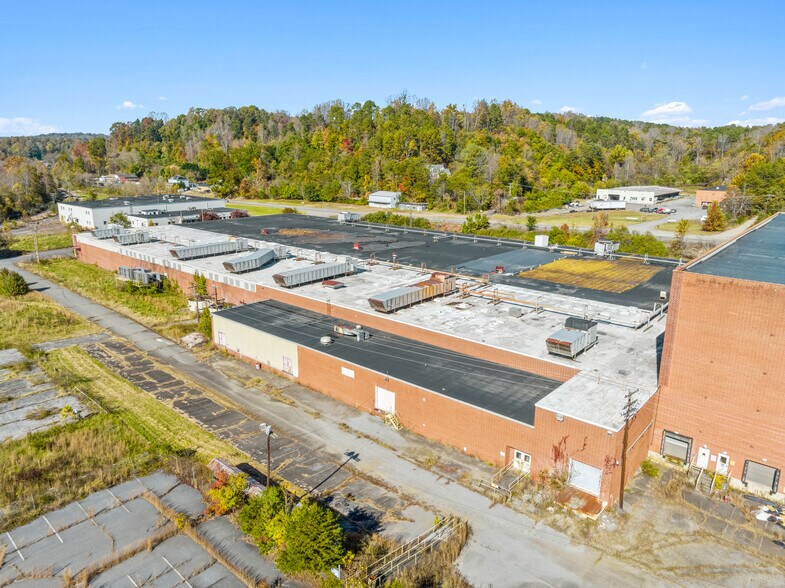 More Photos Of 1641 Fairystone Park Hwy, Stanleytown Warehouse For Sale