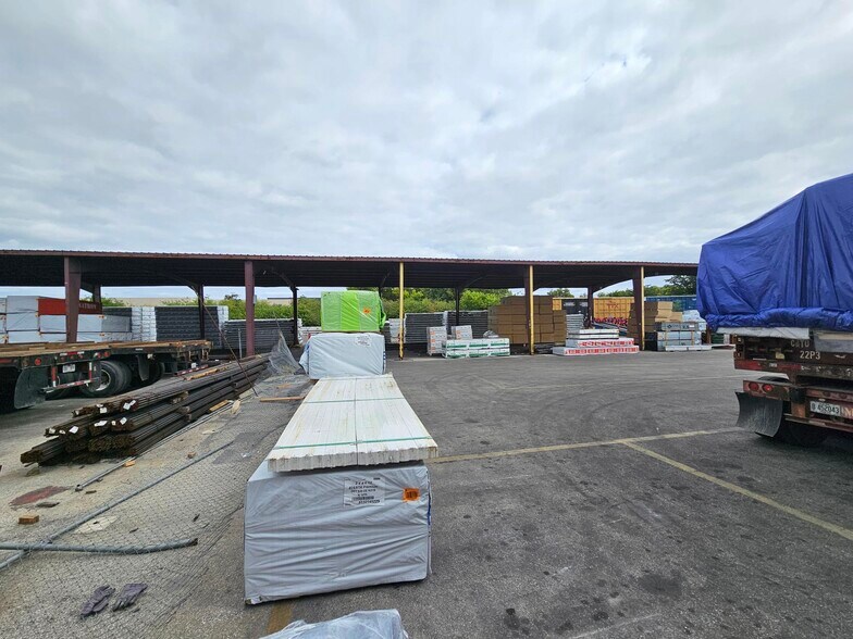 More Photos Of 1341 NW 15th St, Pompano Beach Warehouse For Lease