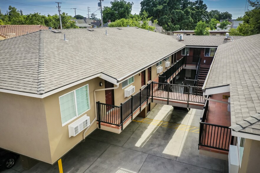 More Photos Of 1142 N Sutter St, Stockton Apartments For Sale