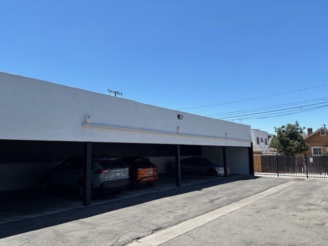 More Photos Of 120 E Pine St, Santa Ana Apartments For Sale