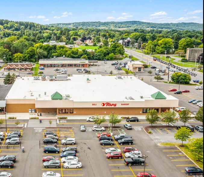 More Photos Of 5301-5399 Genesee Rd, Camillus Unknown For Lease