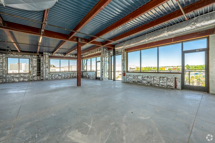 More Photos Of 2100 Louisiana Blvd NE, Albuquerque Office For Lease