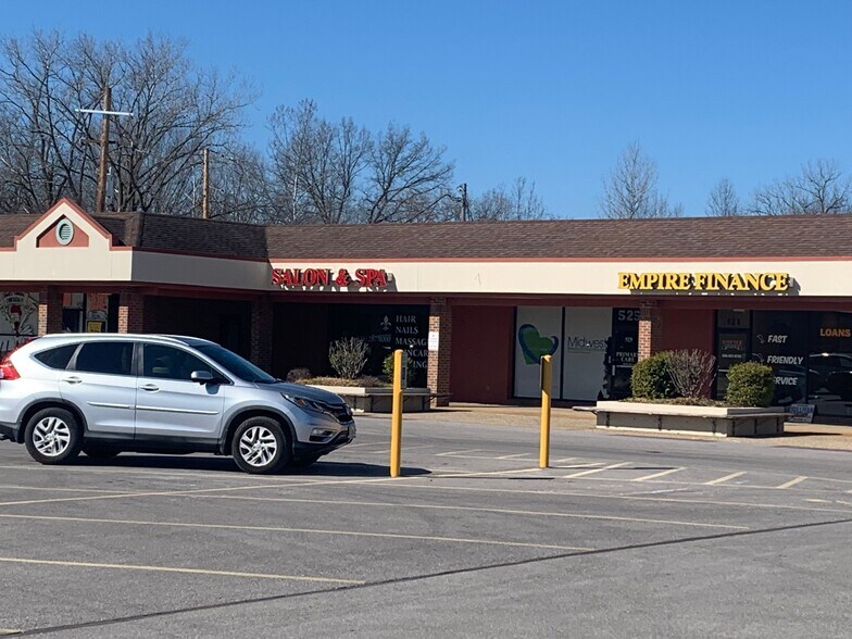 More Photos Of 511-555 Jeffco Blvd, Arnold Unknown For Lease