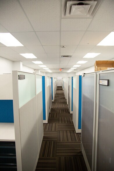 More Photos Of 3901 Midway Pl NE, Albuquerque Manufacturing For Sale