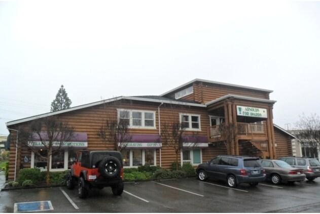 More Photos Of 3971 Durock Rd, Shingle Springs Showroom For Lease