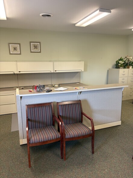 More Photos Of 1049-1085 E Terra Ln, O'Fallon Office For Lease