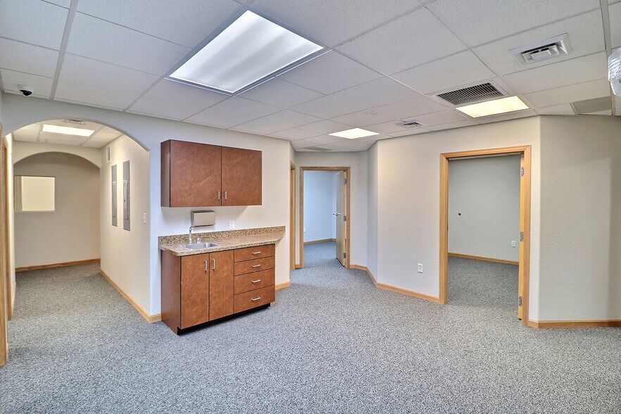More Photos Of 1624 17th Ave, Greeley Medical For Lease