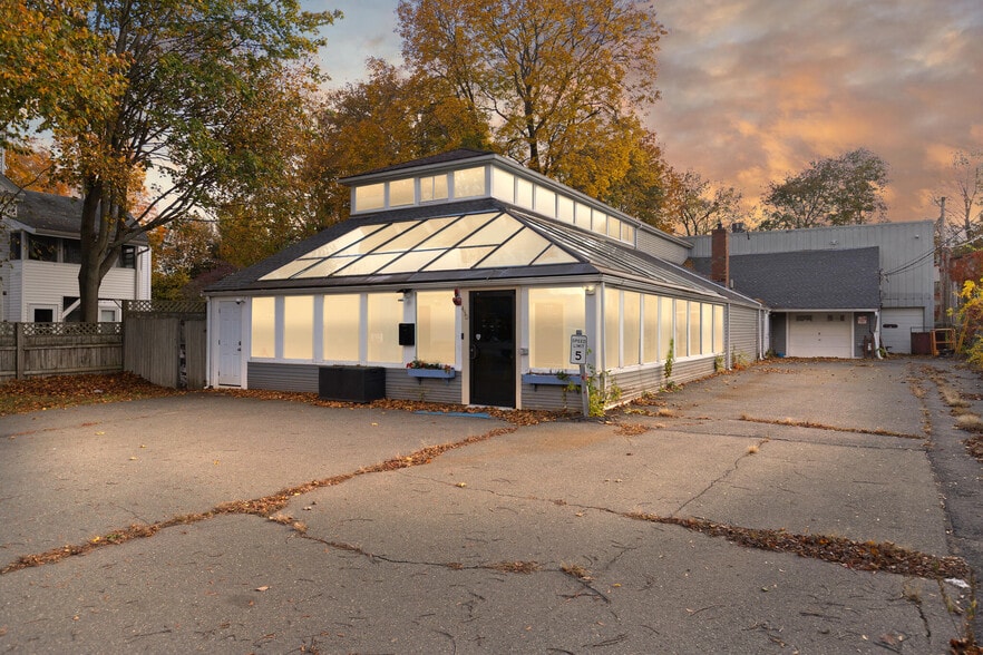 Primary Photo Of 430 Maple St, Danvers Freestanding For Sale