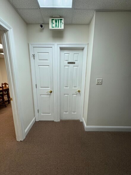 More Photos Of 101-103 4th St N, Oneonta Office For Lease