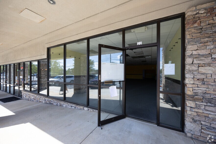 More Photos Of 11550 Jones Bridge Rd, Alpharetta Unknown For Lease