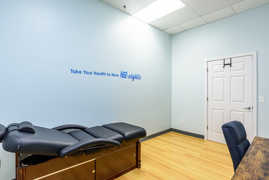 More Photos Of 100 Corporate Dr, Trumbull Office For Sale